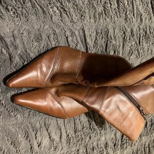 Women's Pointed Toe Brown Leather Ankle Booties with Side Zip